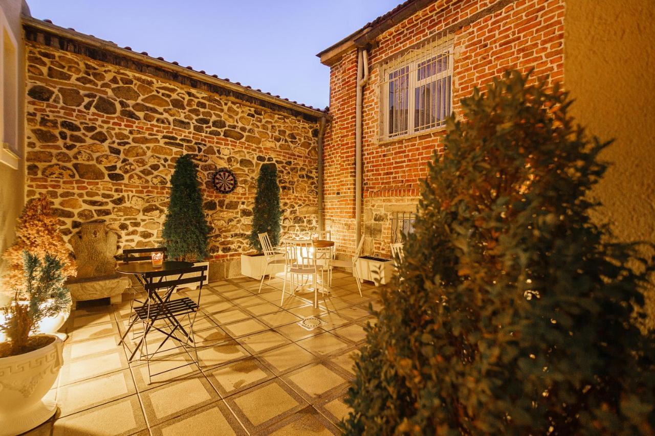Ester Hotel 4*