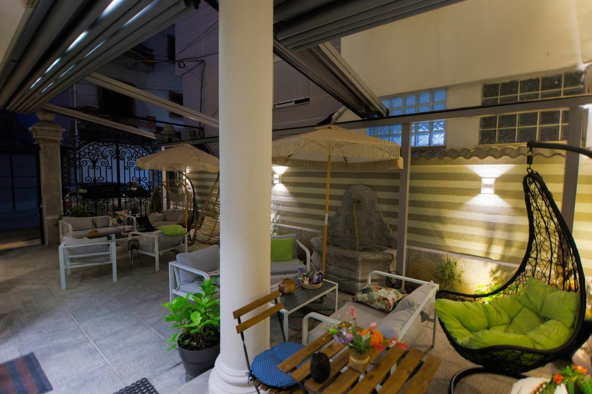 Ester Hotel Korce