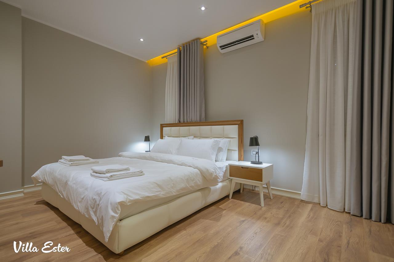 Ester 4* Korce